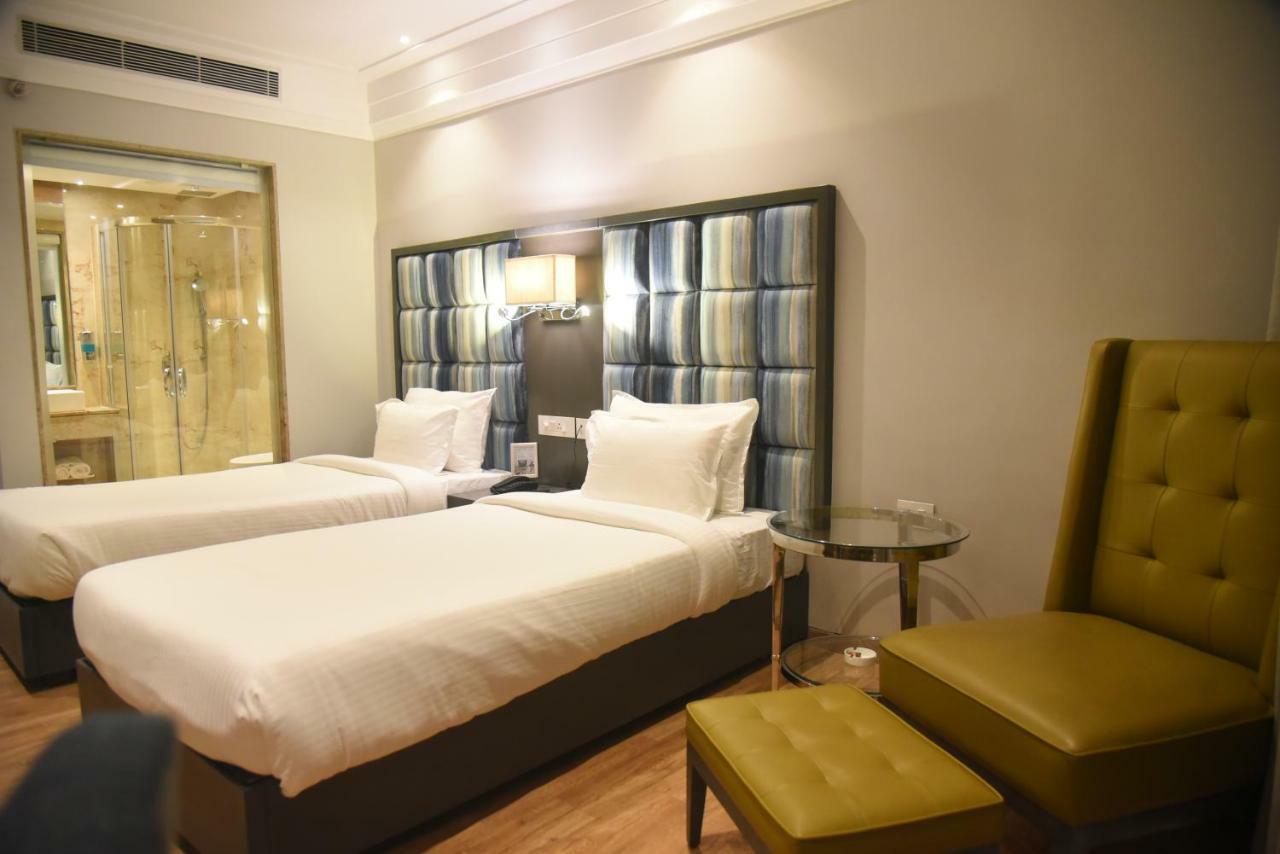 Hotel Accord Premier Raigarh Exterior photo